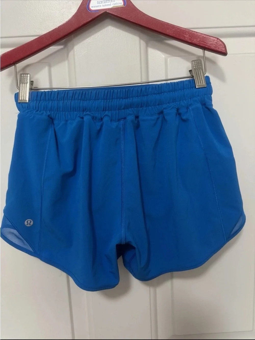 Lululemon Hotty Hot Low-Rise Lined Short 4